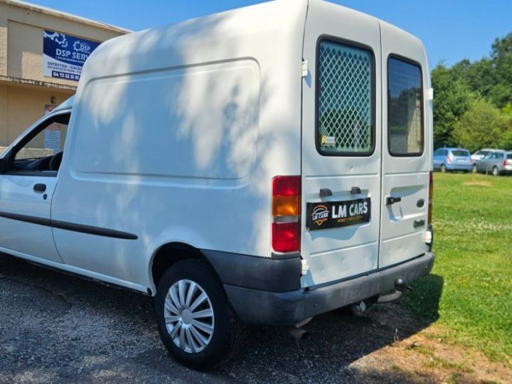 Commercial car Ford Transit Other COURIER FOURGON AMBIENTE Blanc - 6