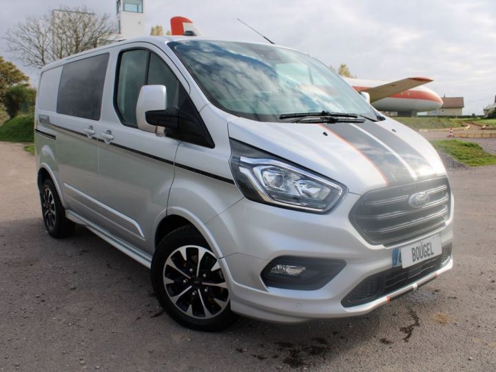 Commercial car Ford Transit Other CUSTOM L1H1 2.0 DIESEL 170 CV 5 PLACES GPS 3D CAMÉRA FULL LED USB RE JA 17 BOITE AUTO Gris Titane - 1