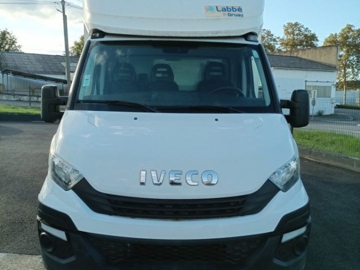 Commercial car Iveco Daily Other 35C16 2.3L MULTIJET 156CH 20M3 TVA RECUPERABLE Blanc - 2