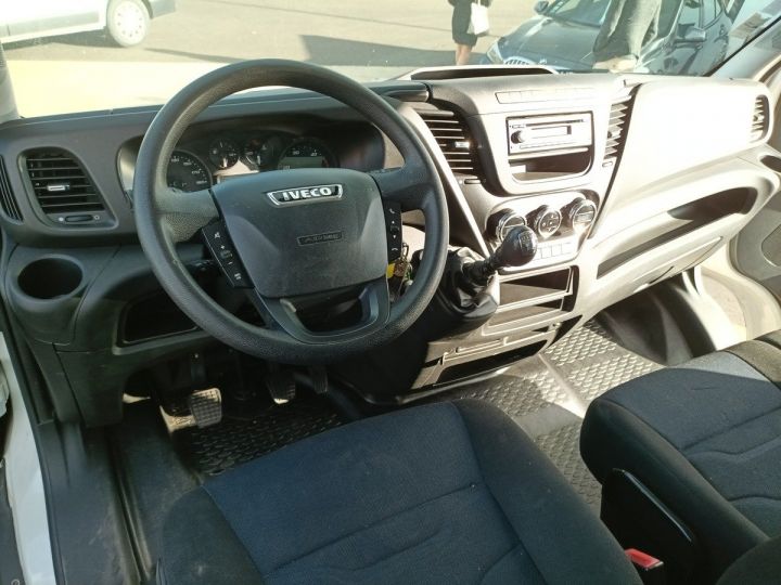 Commercial car Iveco Daily Other 35C16 2.3L MULTIJET 156CH 20M3 TVA RECUPERABLE Blanc - 8