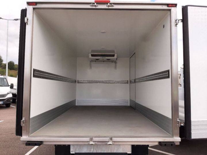 Commercial car Iveco Daily Other 35C16 CAISSE FRIGO 58500E HT Blanc - 3