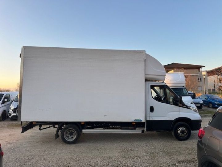 Commercial car Iveco Daily Other 35C16 HI-MATIC CAISSE 23M3 BOITE AUTO TVA RECUP BLANC - 2