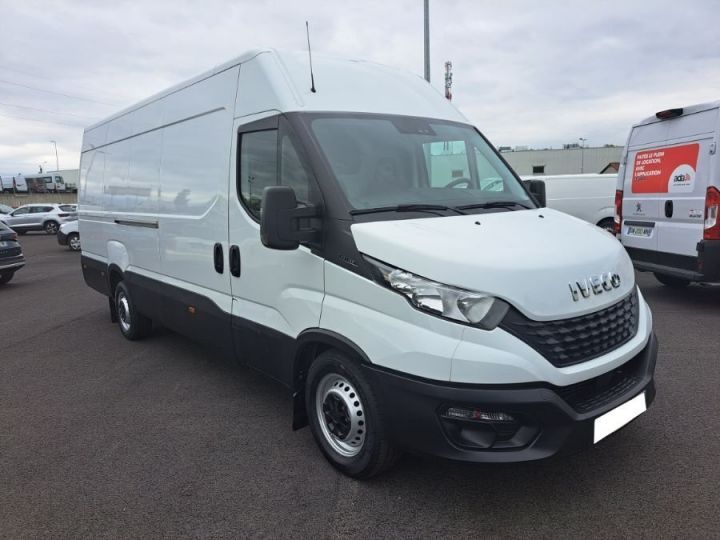 Commercial car Iveco Daily Other 35S16 FOURGON L4 28000E HT Blanc - 1