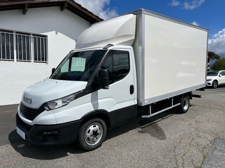Commercial car Iveco Daily Other CCB 35C16H EMPATTEMENT 4100 Blanc - 2