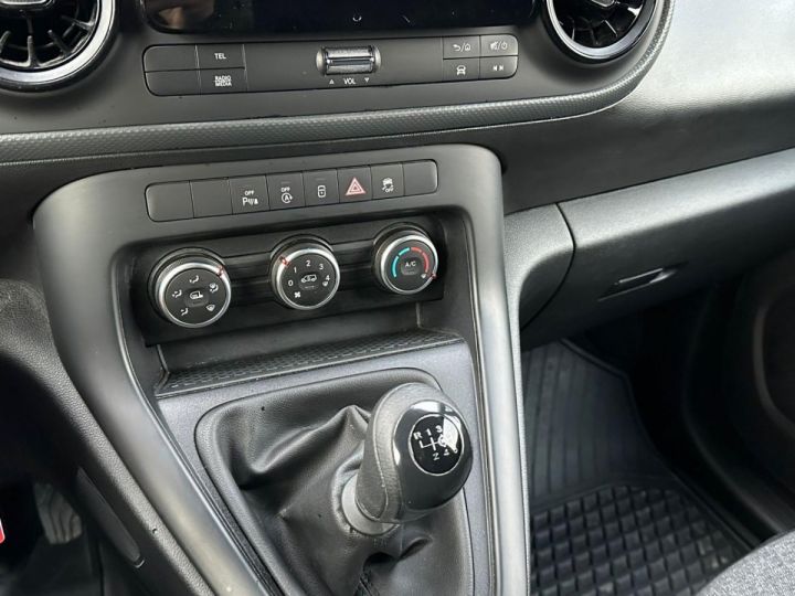 Commercial car Mercedes Citan Other 112 CDI  Fourgon Long First - 18250HT /  CARPLAY Blanc - 20