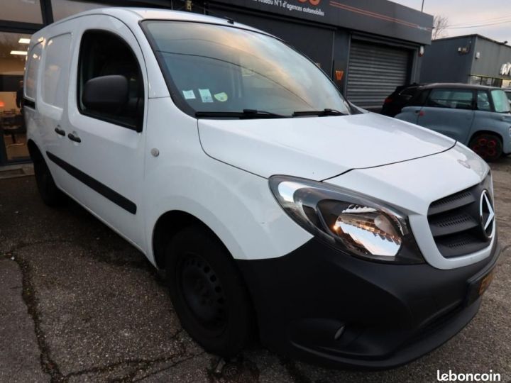 Commercial car Mercedes Citan Other Mercedes VU FOURGON 1.5 109 CDI 90 CH LONG 12600 TTC TVA RECUPERABLE Blanc - 8