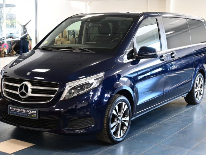 Commercial car Mercedes Classe Other V250 d 7G-TRONIC PLUS Long Avantgarde 7 PL BLEU FONCE - 1