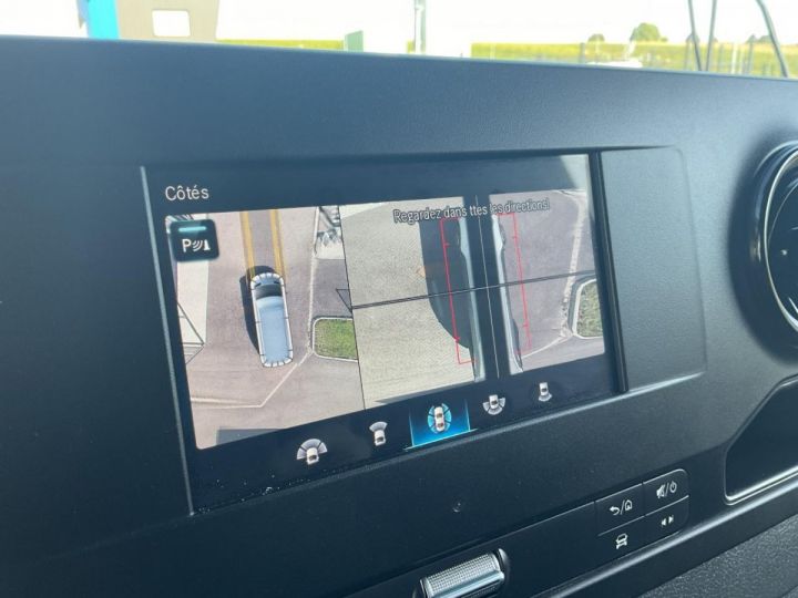 Commercial car Mercedes Sprinter Other 39S 3.0t 215 CDI 150CH Pro - CARPLAY / CAMERA AV ET AR - 29 900HT Blanc - 28