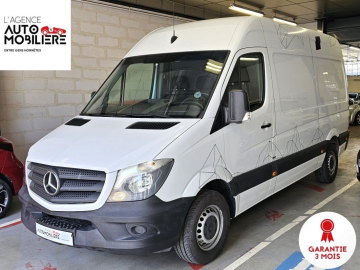 Commercial car Mercedes Sprinter Other FOURGON 2.2 211 CDI 115ch L2H2 Blanc - 1