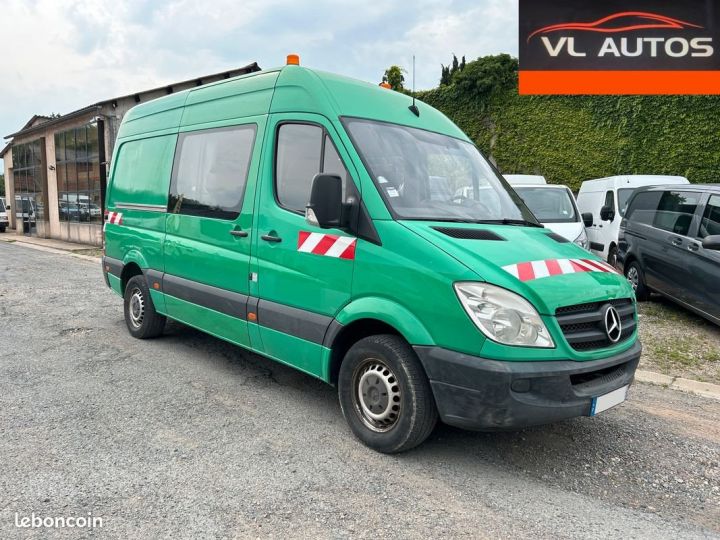 Commercial car Mercedes Sprinter Other Mercedes 7 Places 313 CDI 130 cv L2H2 année 2011 Vert - 1