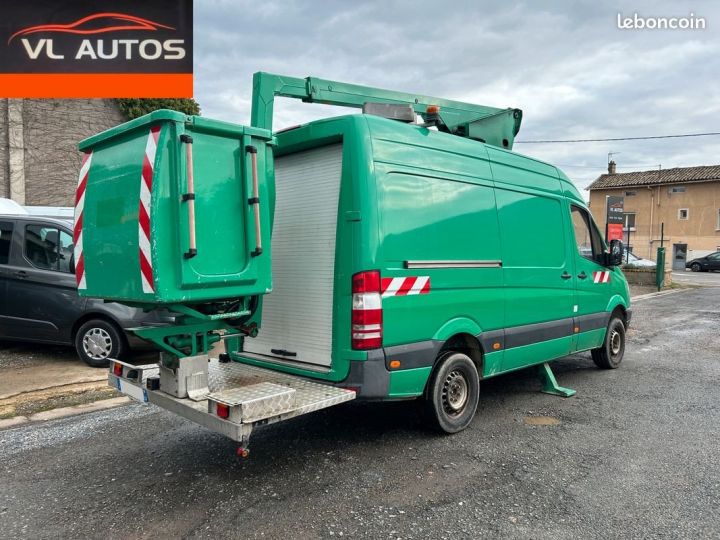 Commercial car Mercedes Sprinter Other Mercedes Nacelle 12 mètres 313 CDI 130cv Année 2012 Vert - 4