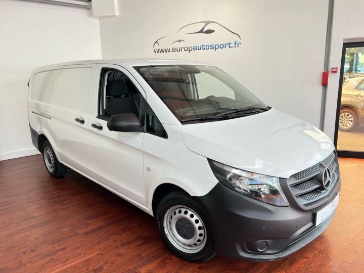 Commercial car Mercedes Vito Other FG 114 CDI LONG FIRST PROPULSION 9G-TRONIC Blanc - 1