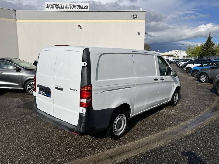 Commercial car Mercedes Vito Other III 114 2.0 CDI 136ch Pro 9G-TRONIC 1erMain 15,000Kms Clim GPS Caméra 24,950euroH.T. / TVA20% BLANC - 10