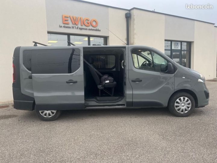 Commercial car Opel Vivaro Other COMBI 1.6 CDTI 125CH L2H1 9 PLACES + KIT VAN AMENAGE MODULABLE ECO PACK PLUS CLIM Gris - 9