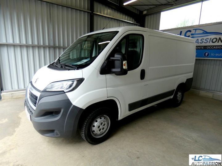 Commercial car Peugeot Boxer Other Fourgon 2.0 BlueHDi 110cv PREMIUM BLANC - 3