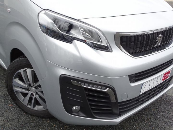 Commercial car Peugeot Expert Other III 2.0 BLUEHDI 150 S&S PREMIUM PACK GRIS CLAIR - 38