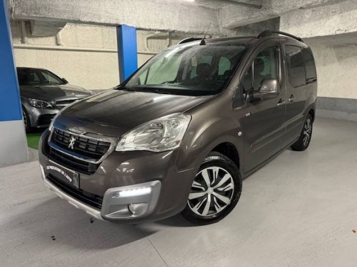 Commercial car Peugeot Partner Other 1.2 PureTech Style S&S GRIS - 1