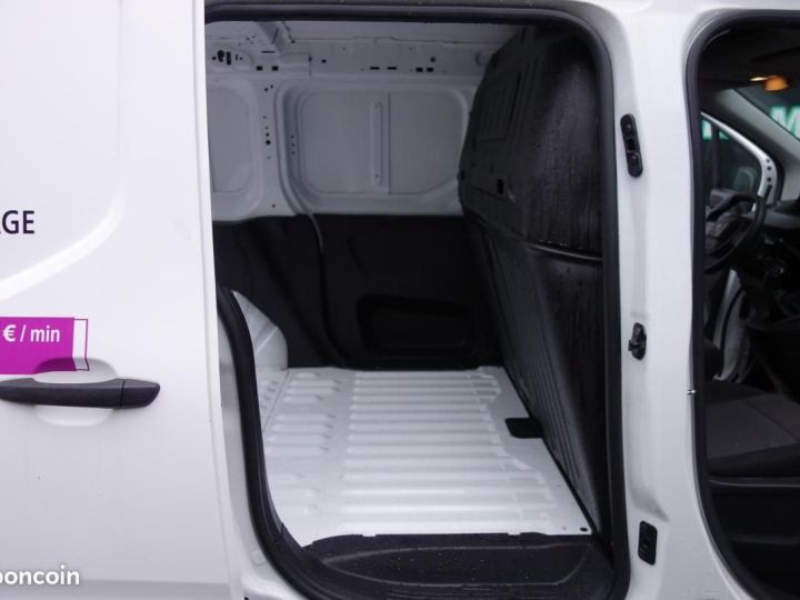 Commercial car Peugeot Partner Other FOURGON STANDARD 650 KG BLUEHDI 75 BVM5 PRO Blanc - 8