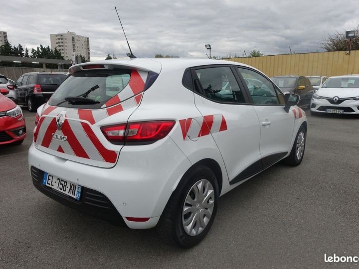 Commercial car Renault Clio Other IV STE 1.5 DCI 75CH ENERGY AIR MEDIANAV Blanc - 4