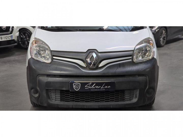 Commercial car Renault Kangoo Other L0 1.5 DCi 90 FOURGON COMPACT R-LINK / 1ERE MAIN / TVA RECUPERABLE BLANC - 22