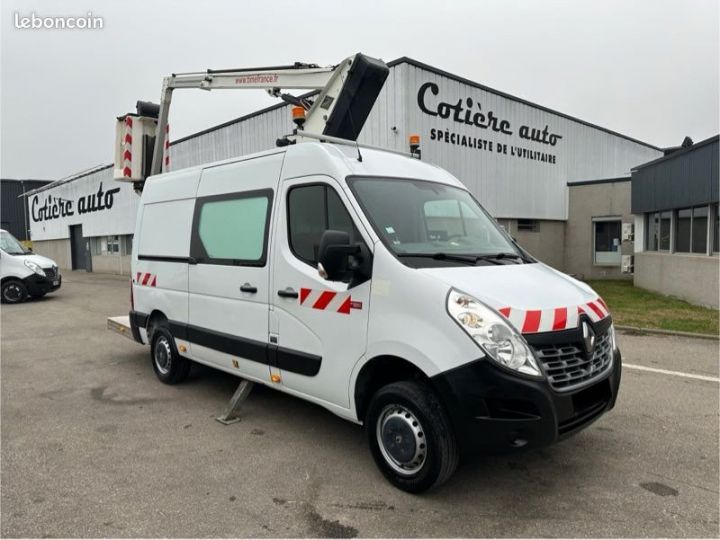 Commercial car Renault Master Other 2.3 dci 125cv nacelle time France et32  - 1