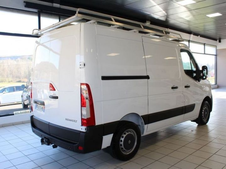 Commercial car Renault Master Other FOURGON FGN TRAC F2800 L1H1 ENERGY DCI 180 GRAND CONFORT 29 900 € [{src:https:\/\/cdn.dealerk.fr\/dealer\/datafiles\/vehicle\/images\/800\/986\/e6c  - 2