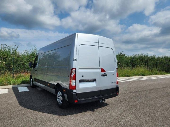 Commercial car Renault Master Other Fourgon TRAC F3500 L3H2 BLUE DCI 180 GRAND CONFORT Gris - 4