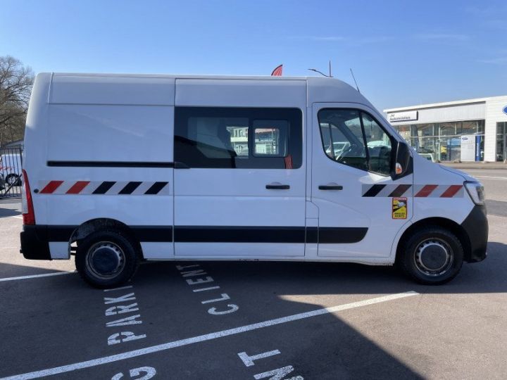 Commercial car Renault Master Other III FG /A PARTIR DE 265,30/MOIS / F3500 L2H2 2.3 BLUE DCI 135CH CABINE APPROFONDIE GRAND CONF Blanc Minéral - 9