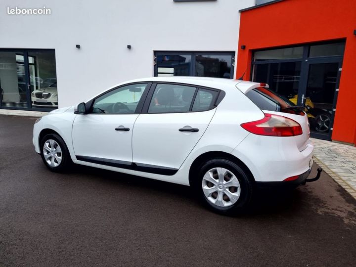 Commercial car Renault Megane Other III Commerciale 1.5 DCi Eco2 106ch Blanc - 2