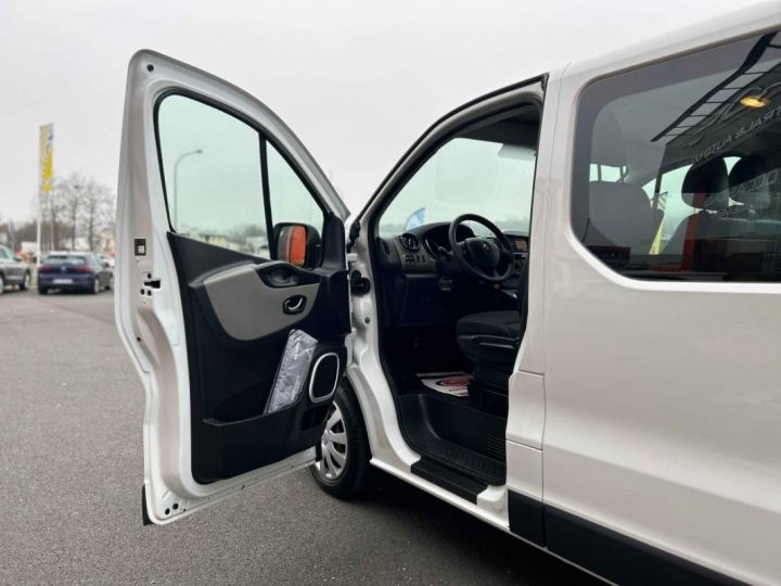 Commercial car Renault Trafic Other CABINE APPRO 6 PL GRAND CONFORT 120CH Blanc - 25