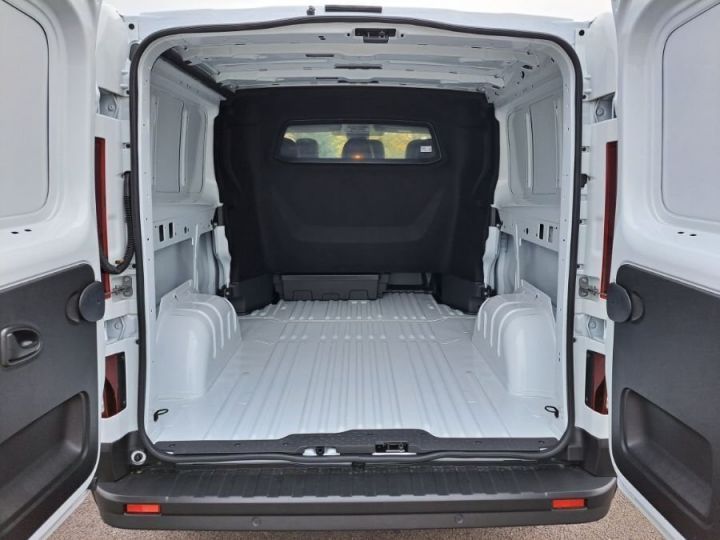 Commercial car Renault Trafic Other CABINE APPROFONDIE CA L2H1 3000 KG BLUE DCI 150 EDC RED 6PL Blanc - 5