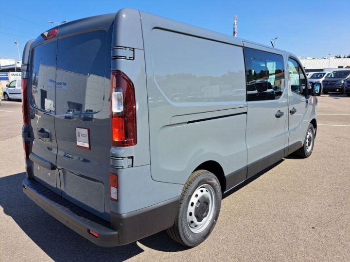 Commercial car Renault Trafic Other CABINE APPROFONDIE CA L2H1 3T BLUE DCI 150 EDC RED 6PL NOUVEAU Gris Foncé - 2