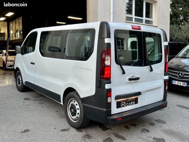 Commercial car Renault Trafic Other combi 125 energy life  - 2