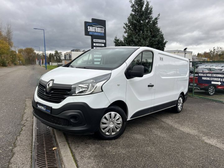 Commercial car Renault Trafic Other Combi III L2H1 1.6 dCi 3Places Clim Régulateur Attelage 12,475 Euro H.T. BLANC - 1