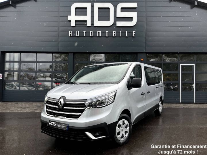 Commercial car Renault Trafic Other Combi L2 2.0 Blue dCi 150ch Energy S&S Zen 9 places / 658,23 € * GRIS - 3