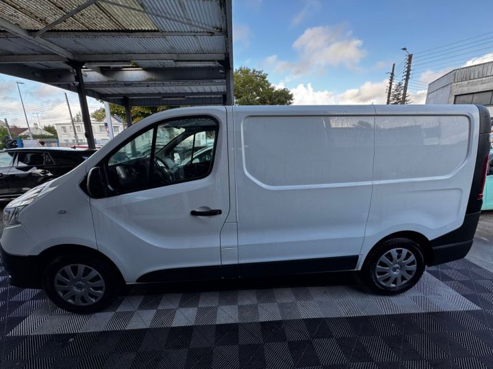 Commercial car Renault Trafic Other FOURGON FGN L1H1 1000 KG DCI 95 GENERIQUE Blanc - 4