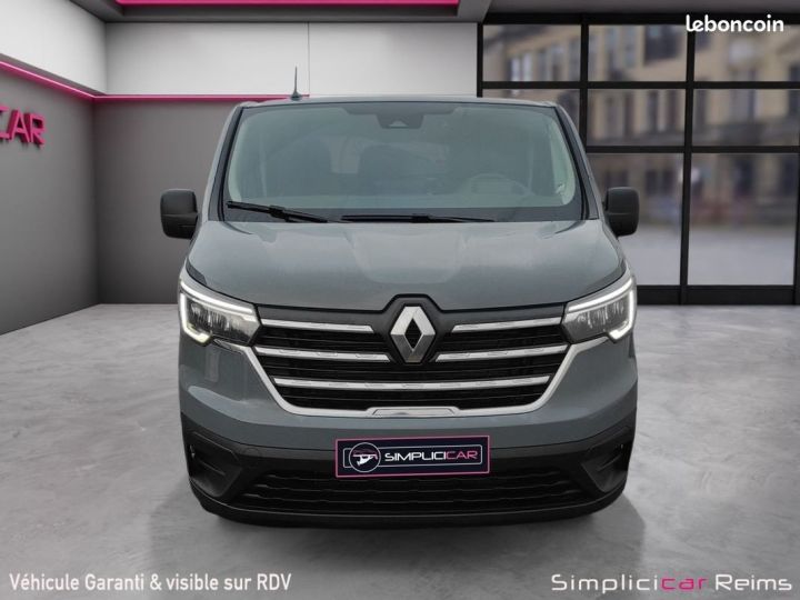 Commercial car Renault Trafic Other FOURGON L1H1 2800 KG BLUE DCI 150 Ch GRAND CONFORT + OPTIONS Gris - 8