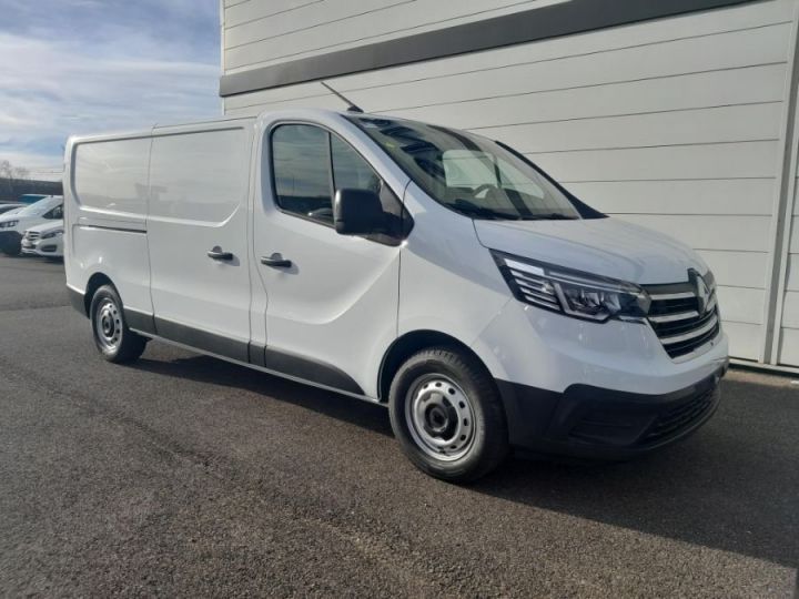 Commercial car Renault Trafic Other FOURGON L2H1 3000 KG BLUE DCI 150 EDC RED EDITION Blanc - 1