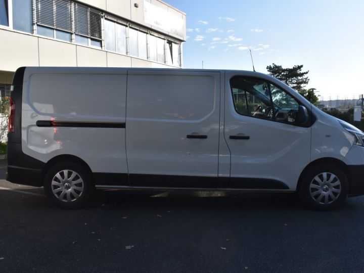 Commercial car Renault Trafic Other Fourgon Phase 2 L1H1 1000 2.0 dCi EDC6 145 cv Boîte auto Blanc - 8