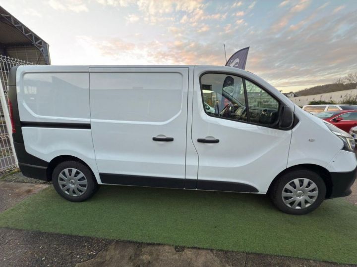 Commercial car Renault Trafic Other FOURGON PRO 2.0 DCI 120 1T0 L1H1 SL PLUS BLANC - 4