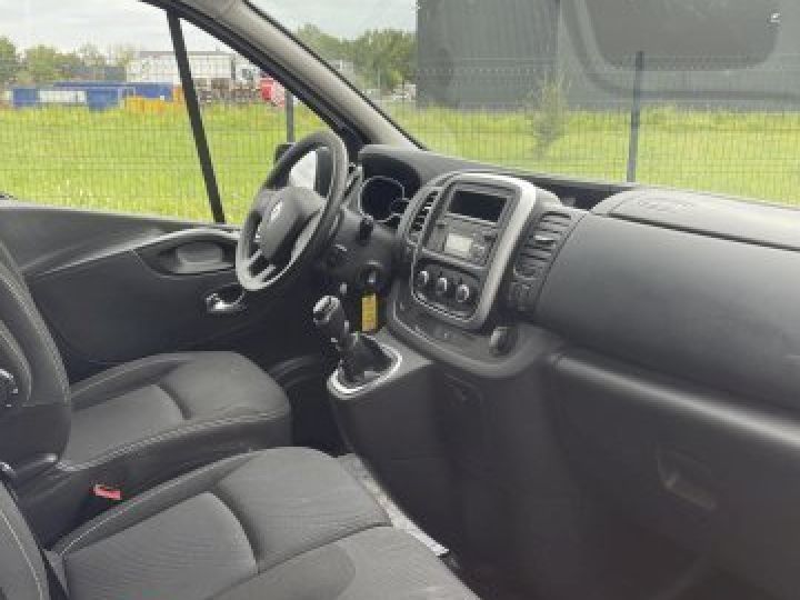 Commercial car Renault Trafic Other III 1.6 DCI 95 CV L1H1 ATTELAGE BLANC - 3