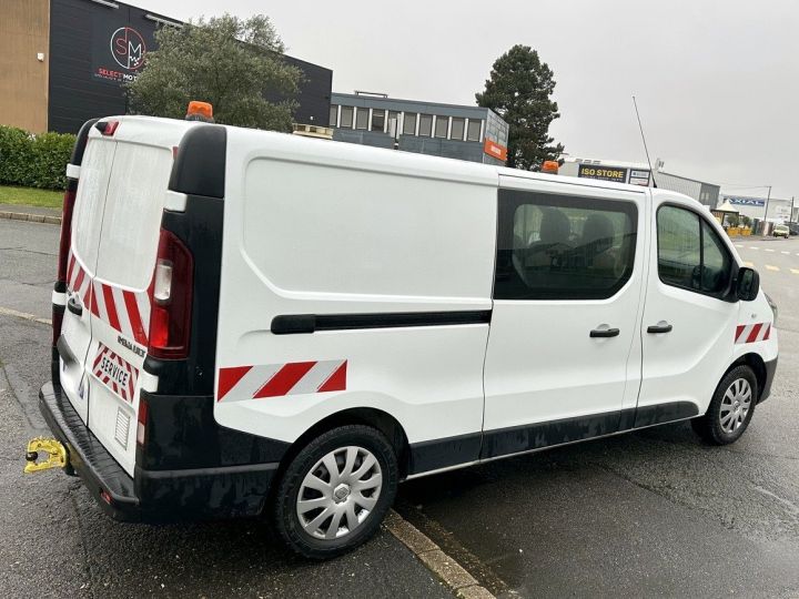 Commercial car Renault Trafic Other III 2.0 DCI 170CV BVA L2H1 6 PLACES ENTRETIEN A JOUR 17492HT GARANTIE 12 MOIS TBEG Blanc Métallisé - 6