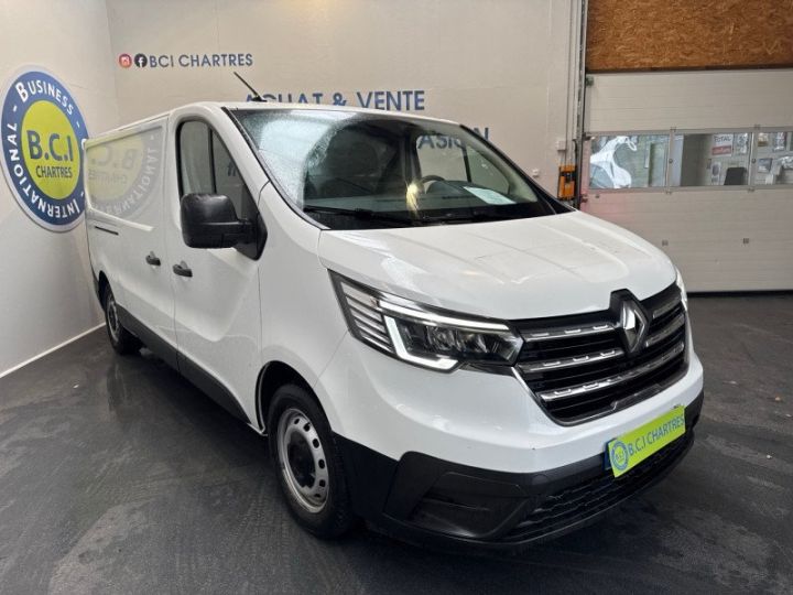 Commercial car Renault Trafic Other III FG L2H1 3T 2.0 BLUE DCI 130CH GRAND CONFORT Blanc - 2