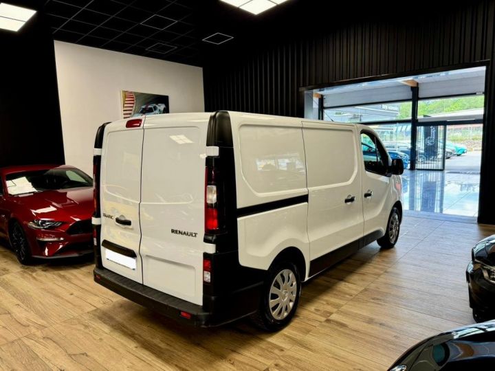 Commercial car Renault Trafic Other III FOURGON GRAND CONFORT L1H1 1000 DCI 120 E6 Blanc - 5