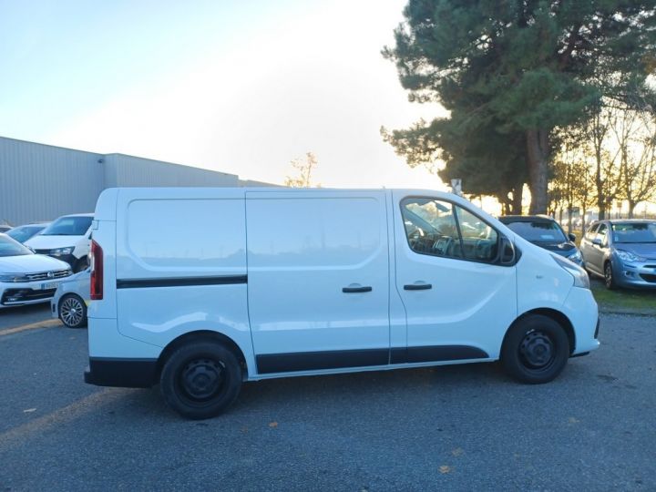 Commercial car Renault Trafic Other III FOURGON L1H1 1.6 DCi 90CV, HISTORIQUE D ENTRETIEN A JOUR, PAS DE FAP d'ADBLUE Blanc - 8