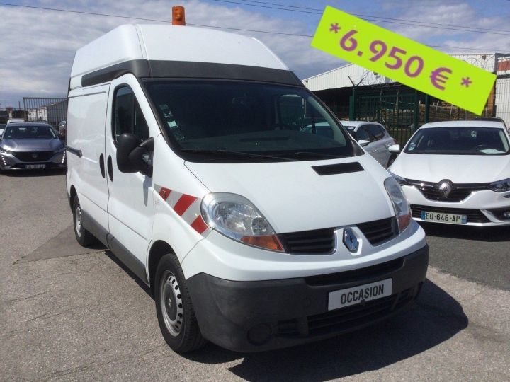 Commercial car Renault Trafic Other L1H1 104620 km Blanc Laqué - 1