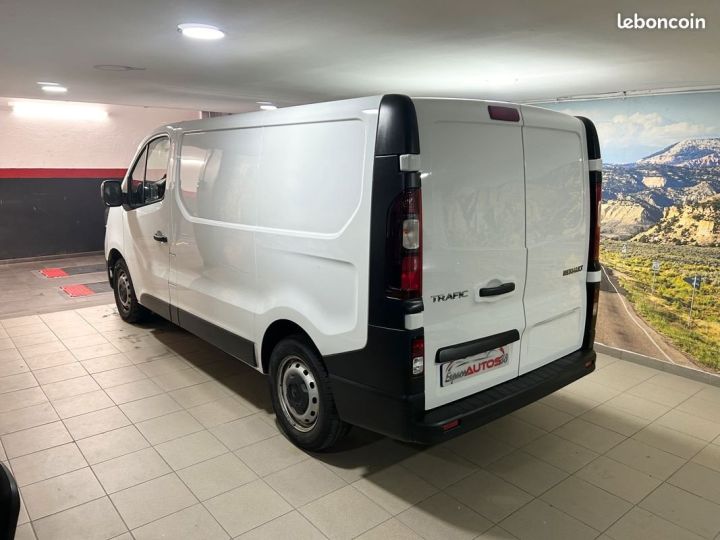 Commercial car Renault Trafic Other L1H1 2.0 dCi 130ch TVA RÉCUPÉRABLE Blanc - 2