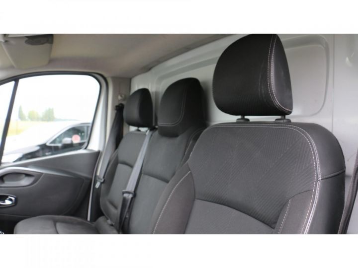 Commercial car Renault Trafic Other L2H1 1300 Kg 2.0 dCi - 120 III FOURGON Fourgon Grand Confort L2H1 PHASE 2 BLANC - 12