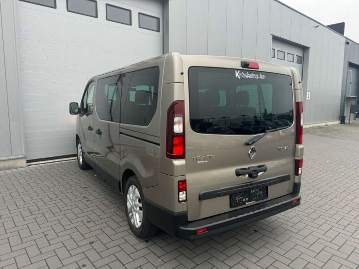 Commercial car Renault Trafic Other Passenger 1.6 dCi Energy Twin Turbo Luxe -8 PLACES Beige Métallisé - 4