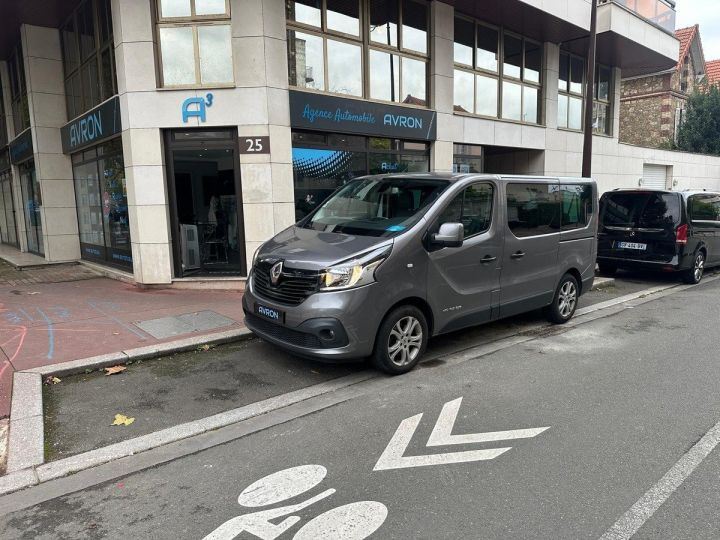 Commercial car Renault Trafic Other SpaceClass 1.6 DCI 145 ENERGY 9PL Gris Métallisé - 1